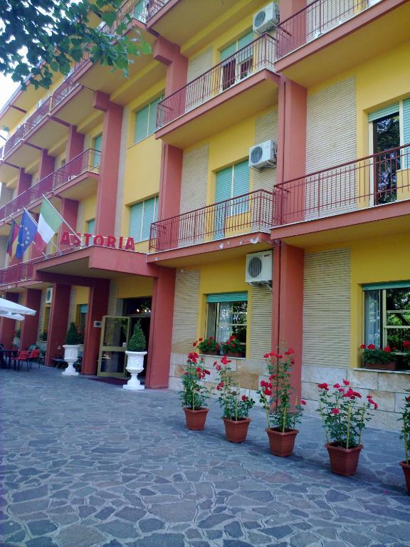 Albergo Astoria Chianciano Terme Exterior photo